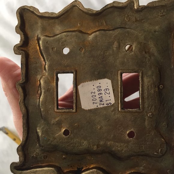 2 Vintage Double Wall Plate Light Switches 1-American Tack & 1-Unbranded Metal - Picture 12 of 12